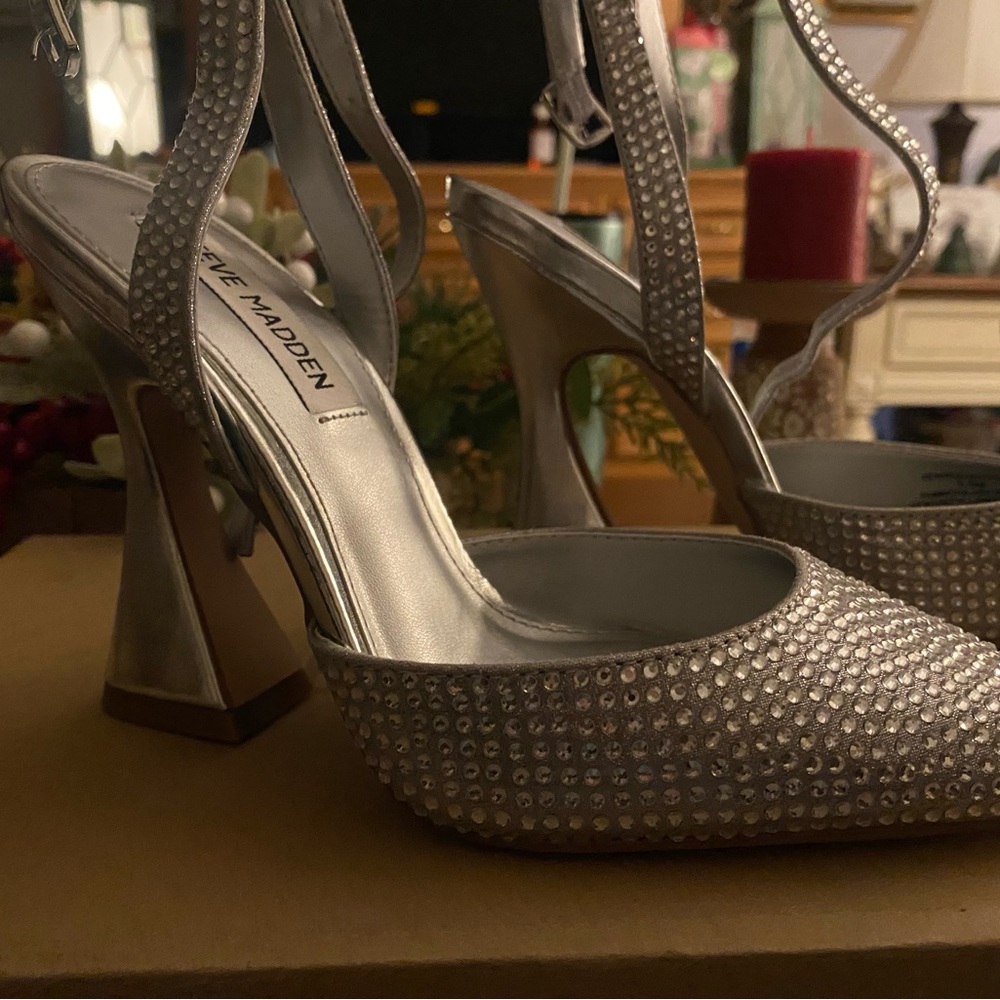 Brand new Heels!